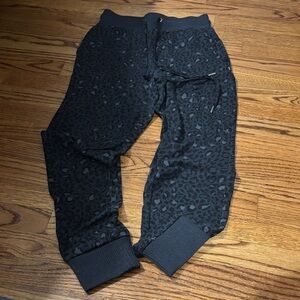 Women’s cheetah pajama pants